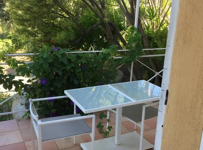 Sur * Бандоль